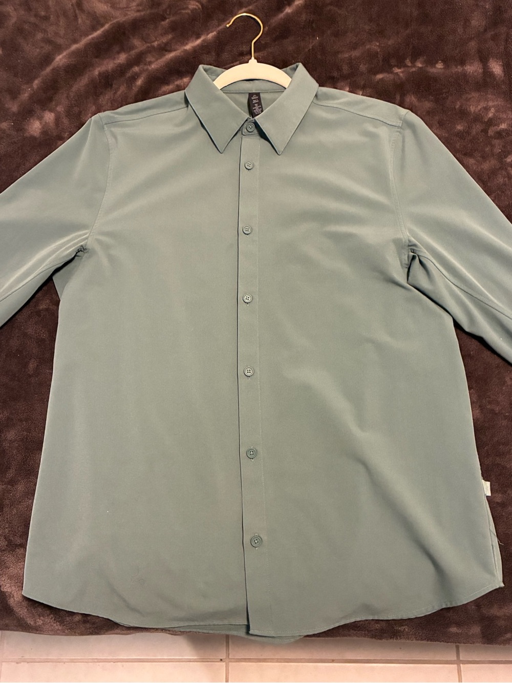 Lululemon Men's Olive Green Stretch Button-Down Shirt